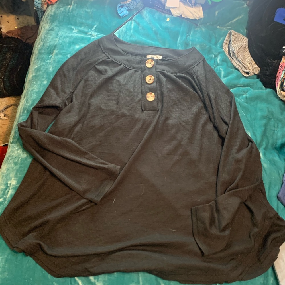 Long sleeve top